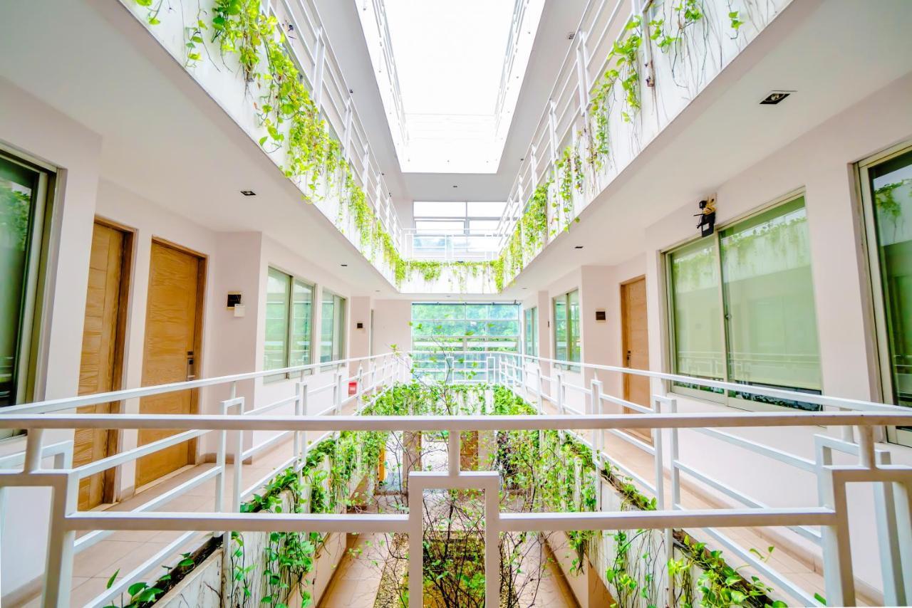 LeGreen Suite Pejompongan Jakarta Buitenkant foto